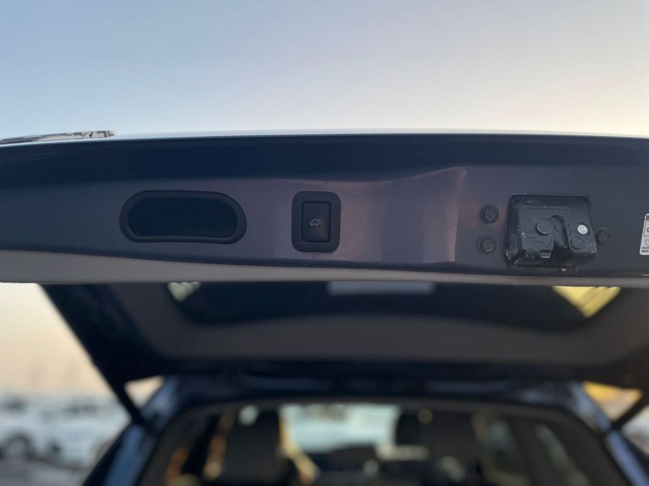 Toyota Highlander 2015 Toyota Highlander LE MidOption+ 3.5L V6 - AWD 4x4 - 7 Seater - Trunk Auto -