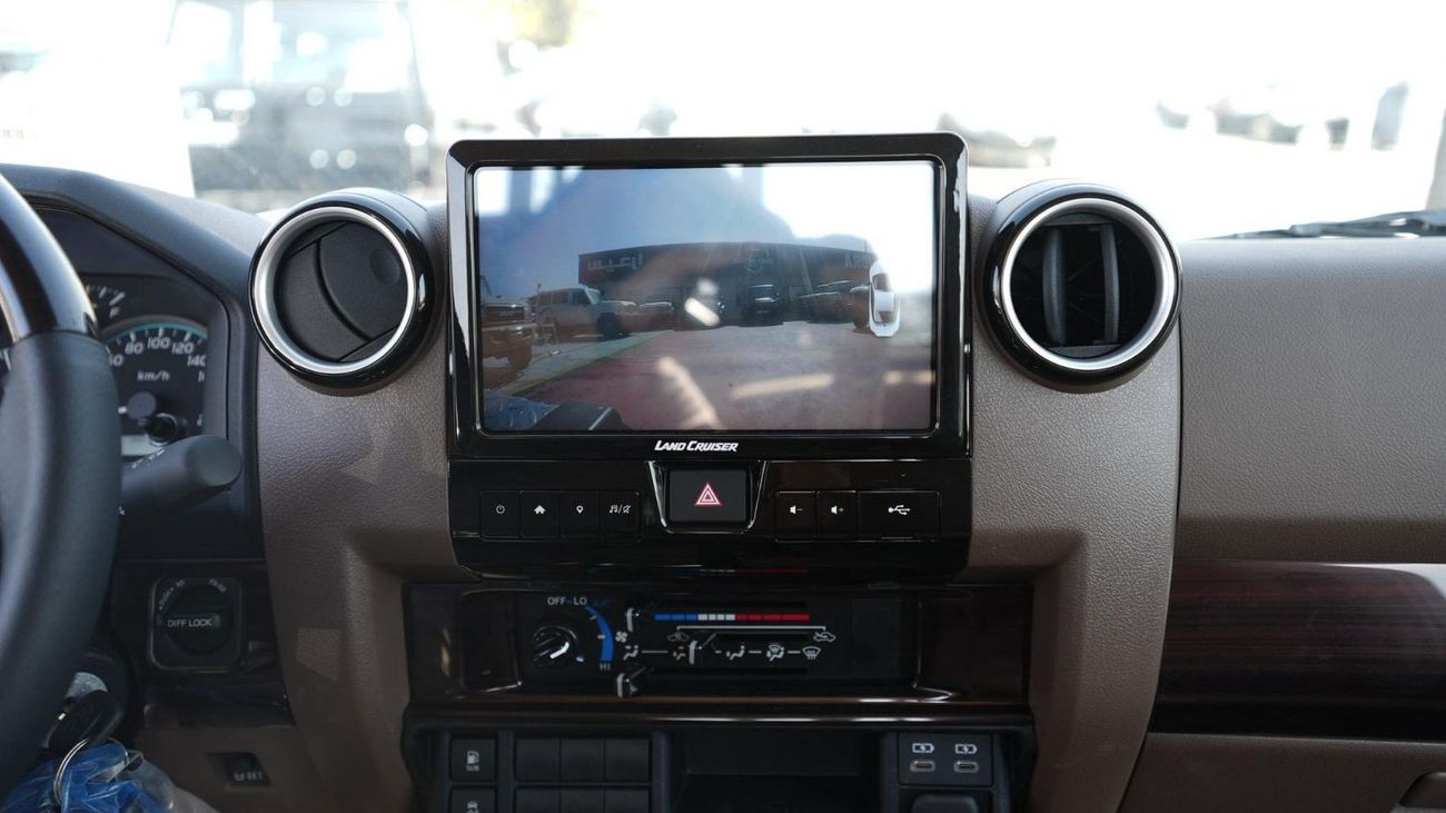 Toyota Land Cruiser Pick Up TOYOTA LAND CRUISER 79 SINGLE CAB PICKUP  PETROL 4.0L V6 4WD MT MODEL 2025 WINCH  DIFF-LOCK