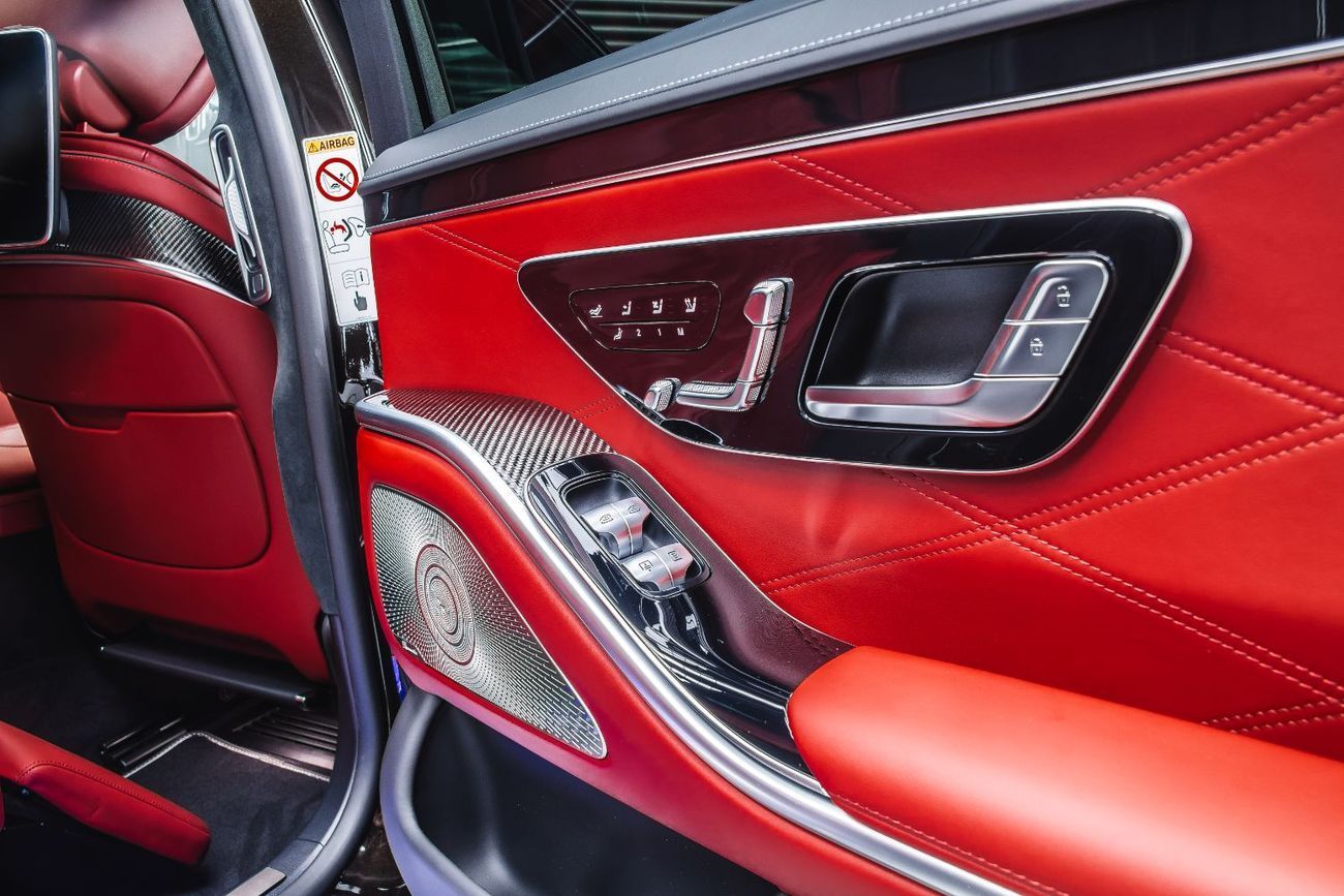 Mercedes-Benz S 63 AMG BRABUS B930 + Ceramic Brakes + Bur 4D + Carbon Interior