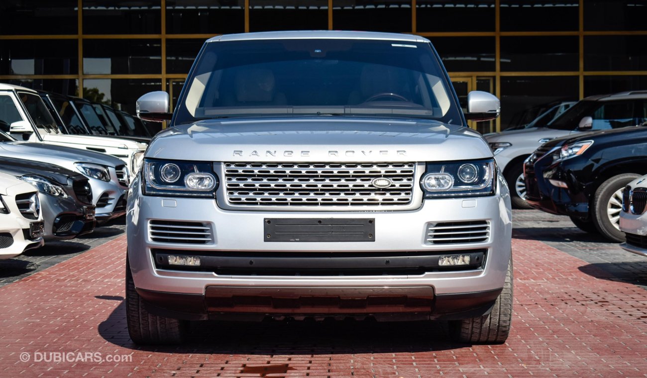 Land Rover Range Rover HSE under warranty With Vogue SE SUPERCHARGED Badge