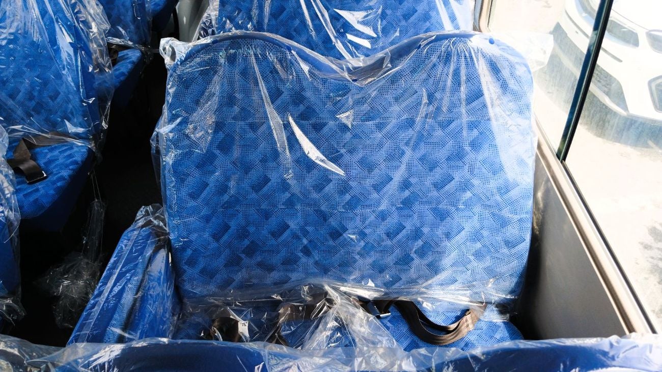 ميتسوبيشي روزا Mitsubishi Rosa 4.2L Diesel 33 Seater 2026YM