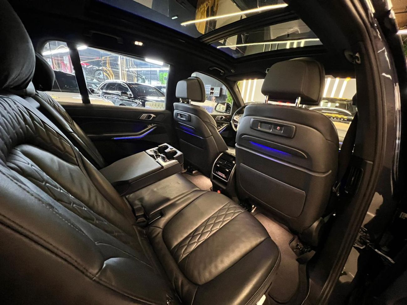 بي أم دبليو X7 40i Pure Excellence 3.0L 2021 X7 Pure Excellence 40i / GCC / BMW WARRANTY TILL 2026 /Fully Loaded