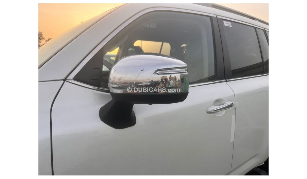 تويوتا لاند كروزر Toyota Land Cruiser VX 2022 Model 3.5L Petrol  White  Color