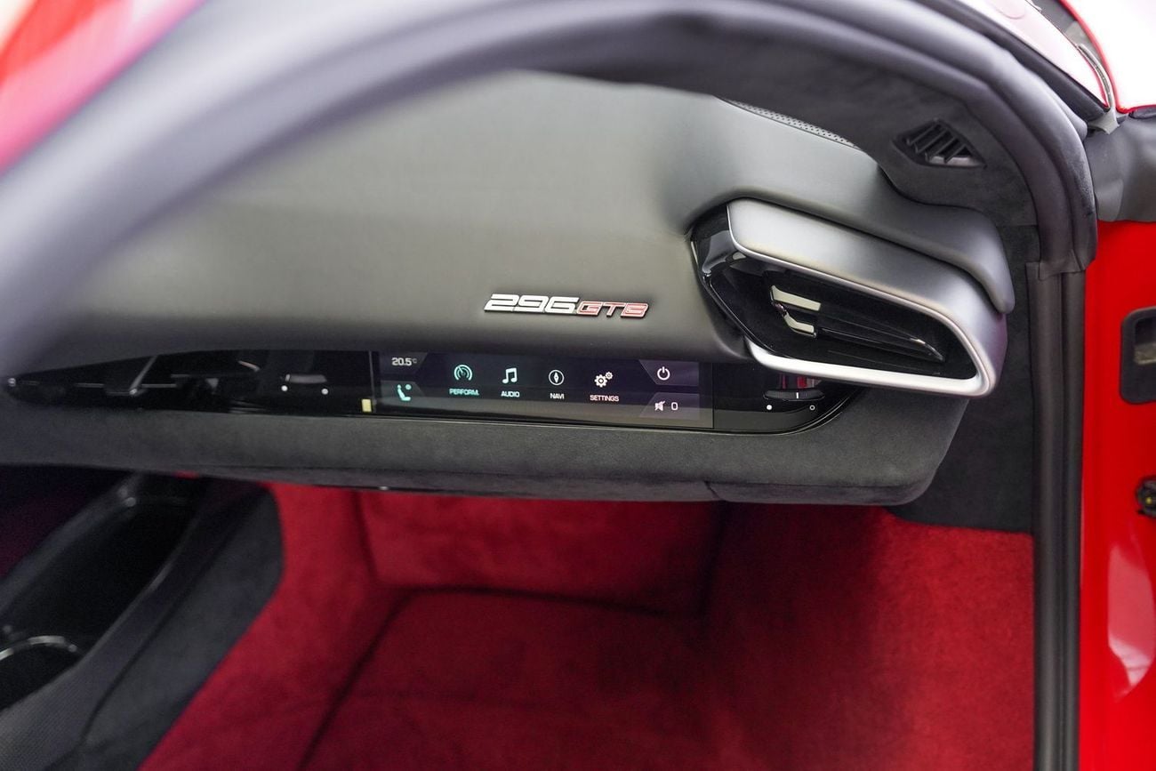 Ferrari 296 GTB 3.0T V6 PHEV