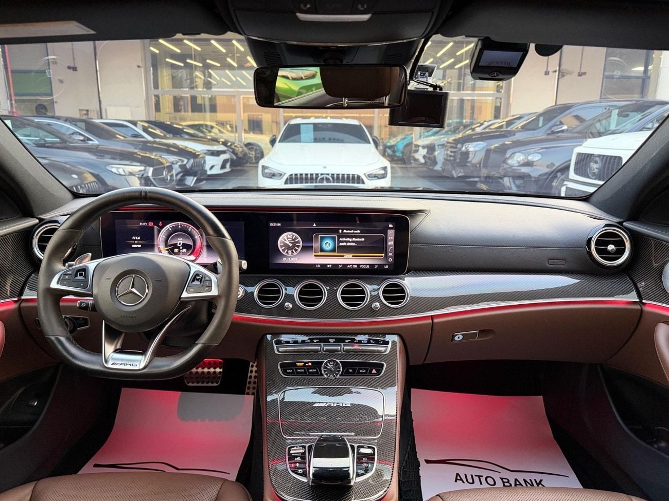 Mercedes Benz E63 AMG Std 5.5L