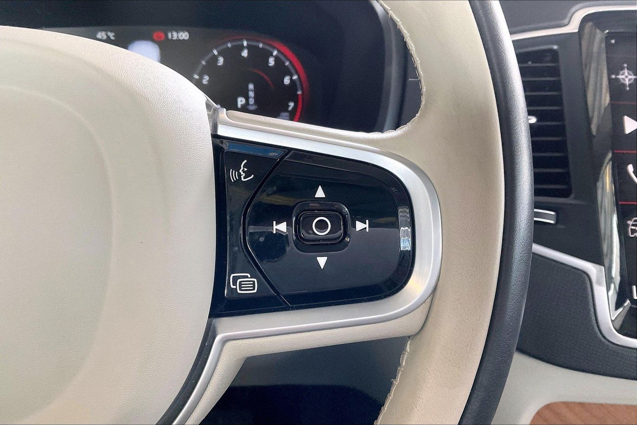 فولفو XC 90 B5 Momentum | شامل الضمان | 0 ﺪﻔﻋﺓ ﺃﻮﻟﻯ