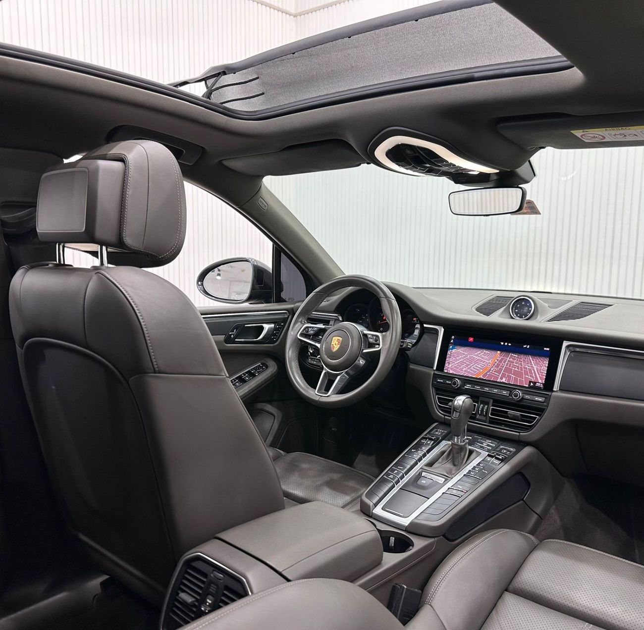 بورش ماكان std