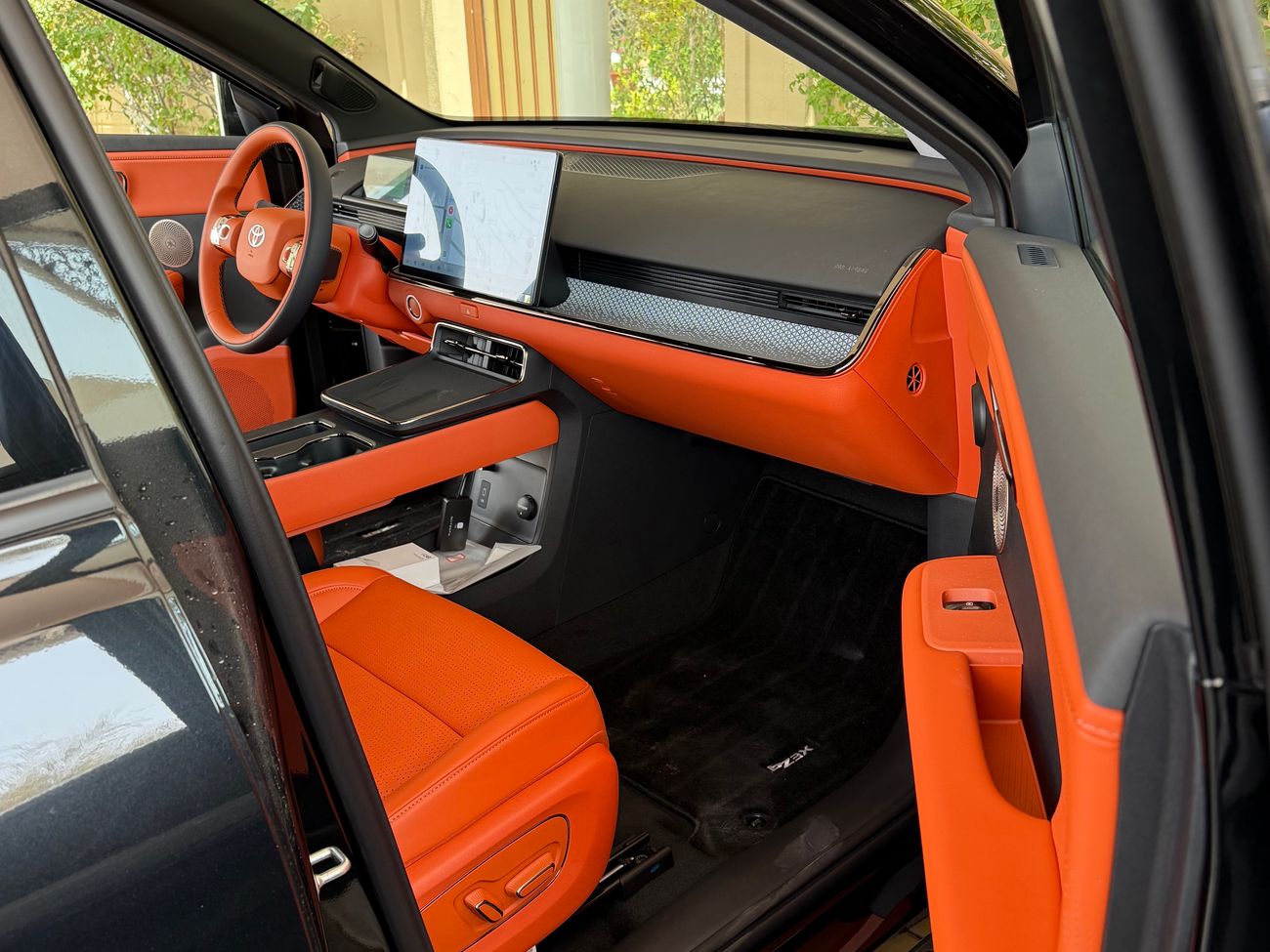 تويوتا BZ3X Toyota BZ3X 610 Max custom edition w/carplay and android auto Car is registered and ready for transf