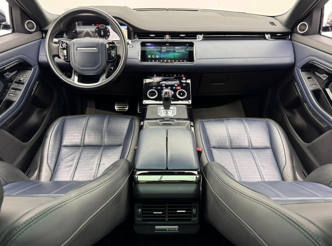 Land Rover Range Rover Evoque P250 R-Dynamic HSE 2.0L 2020 Range Rover Evoque P250 R-Dynamic HSE, 1 Year Warranty, Full Service Hi