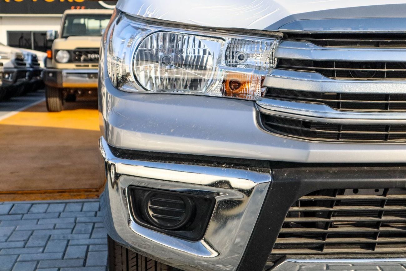 Toyota Hilux GL Toyota Hilux (TGN121) 2.7L pick up 2026 RWD manual push start