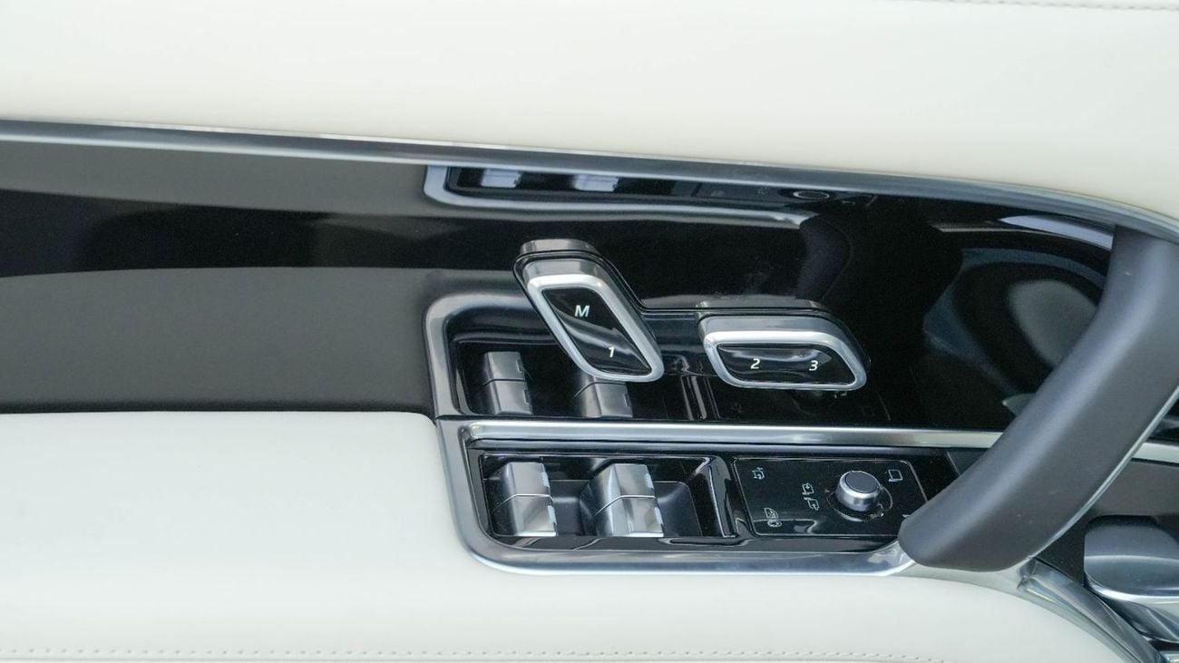 Land Rover Range Rover Autobiography P530 4.4L Belgravia Green 2025 MY Export Price