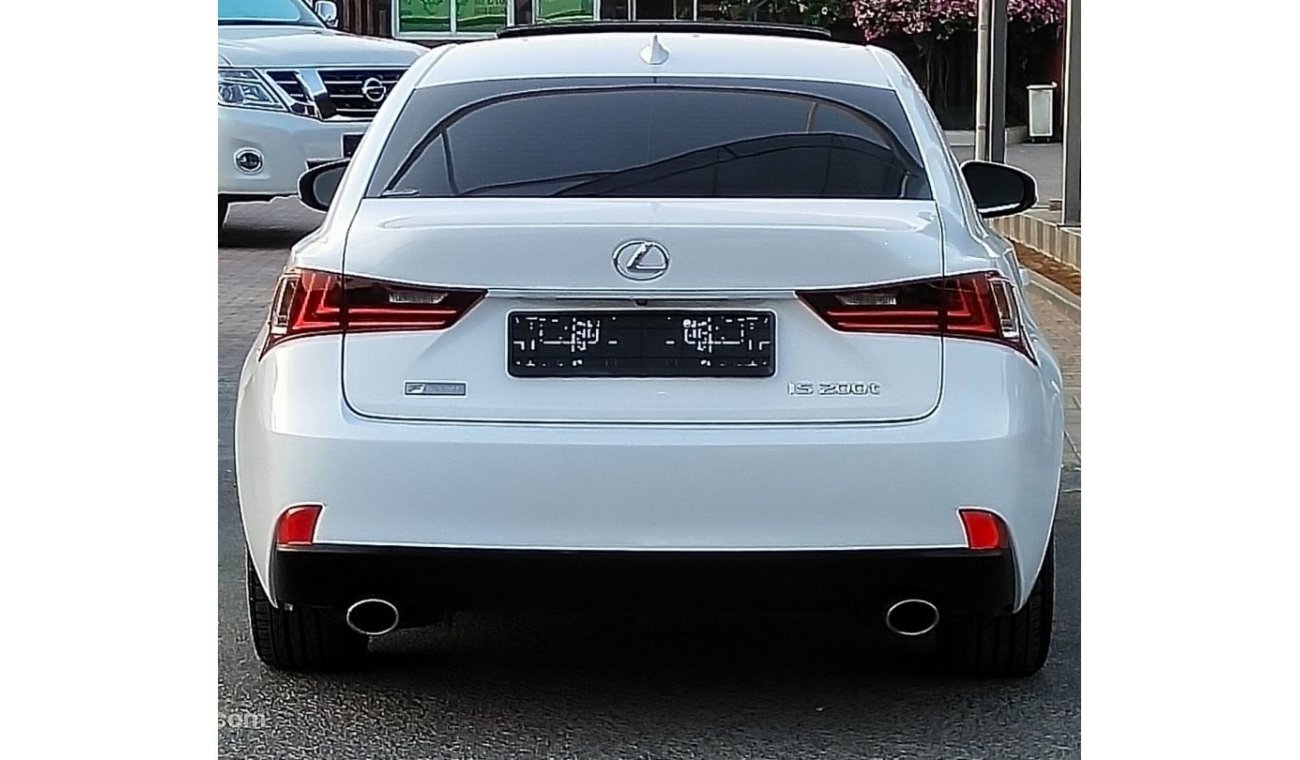 لكزس ISF لكزس اي اس 200 اف سبورت