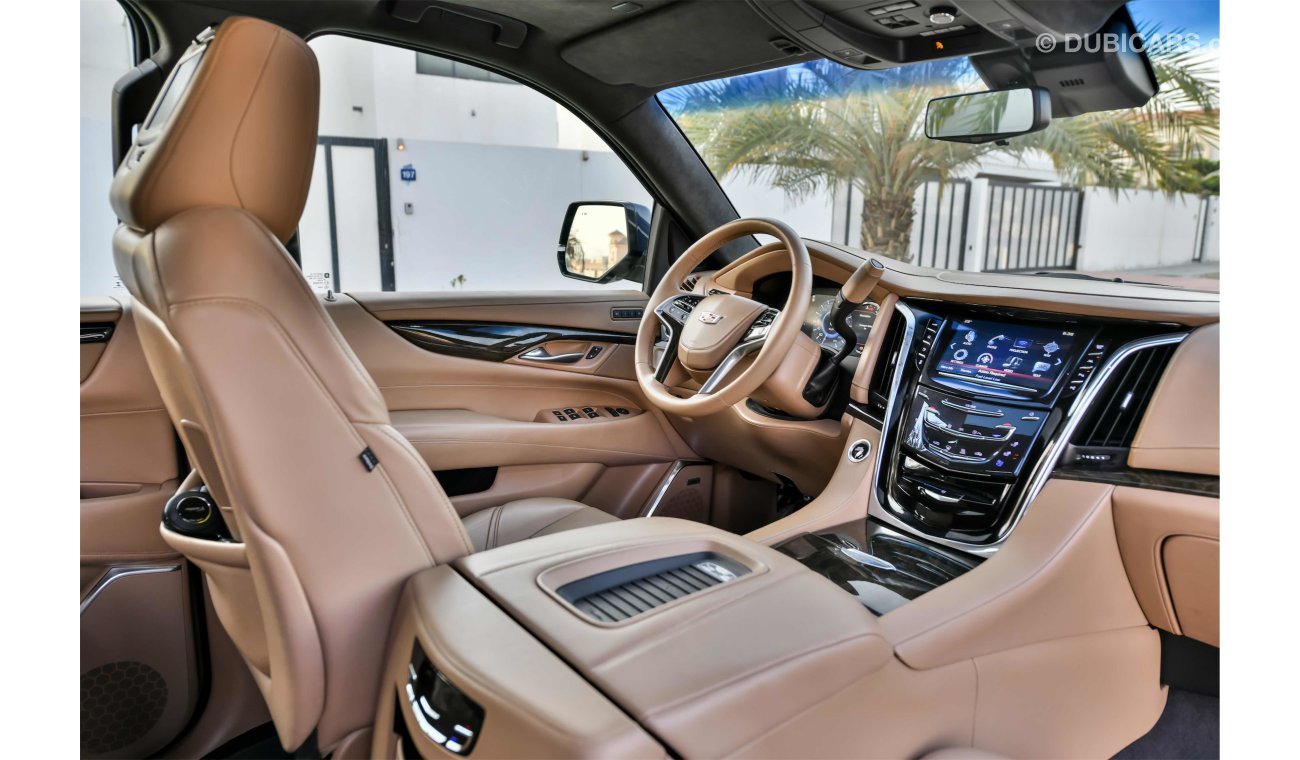 Cadillac Escalade Platinum XL 6.2L V8-Agency Warranty and Service Contract -GCC - AED 4,773 Per Month - 0% Downpayment