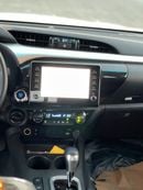 Toyota Hilux SR5 (NON GCC)