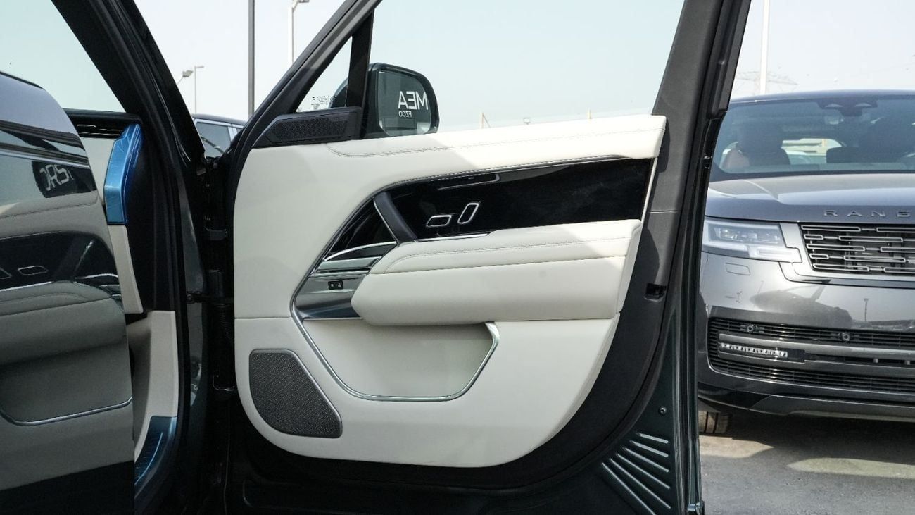 لاند روفر رينج روفر LWB Autobiography P530 4.4L