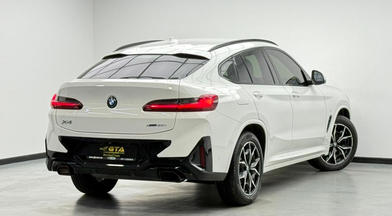 BMW X4 2022 BMW X4 xDrive30i M-Sport Pro, 2027 BMW Warranty + Service Pack, Very Low Km, Fully Loaded, GCC