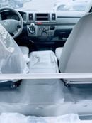 Toyota Hiace toyota hiace cargo 2.5l dsl 2025