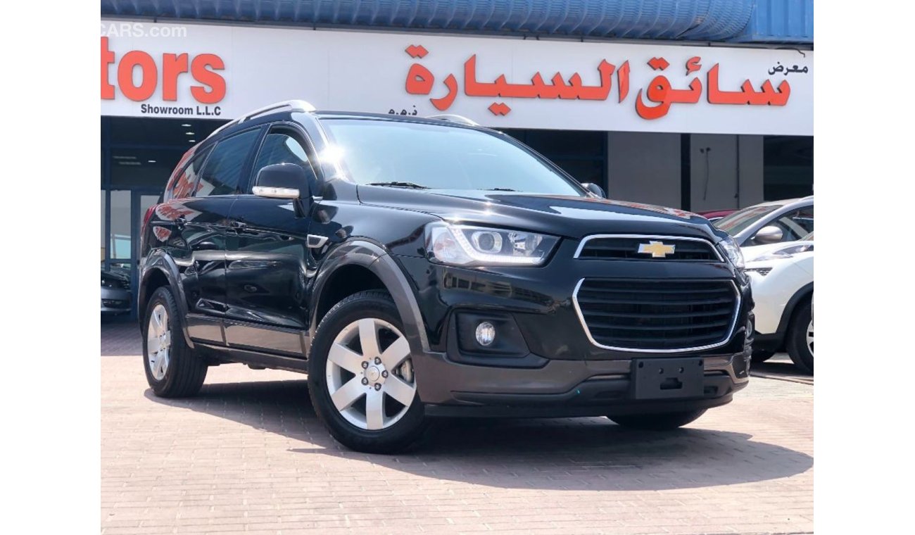 Louez Chevrolet Captiva 7 places à Dubaï en ligne