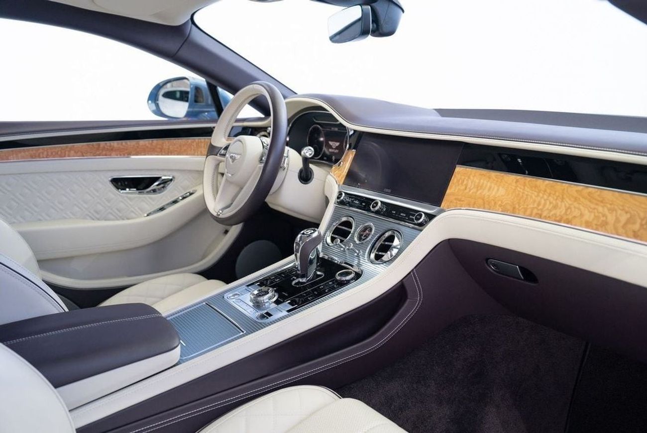 Bentley Continental GT 6.0L W12 (626 HP)