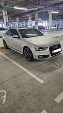 Audi A4 TFSI quattro S-Line 2.0L (208 HP)