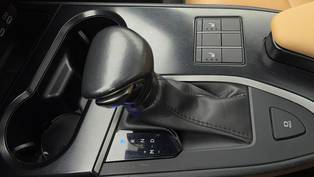 Lexus UX200 Premier 2.0L (169 HP) 2023 PREMIER | AED 1672/Month | 0 DP | 30 Day Return | Warranty | Service Hist