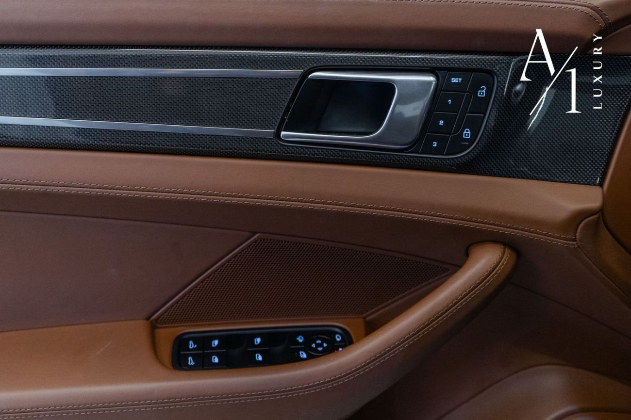 Porsche Panamera GTS 4.0L (473 HP) 2023 Porsche Panamera GTS, Oct 2025 Porsche Warranty, Full Options, Very Low Kms,