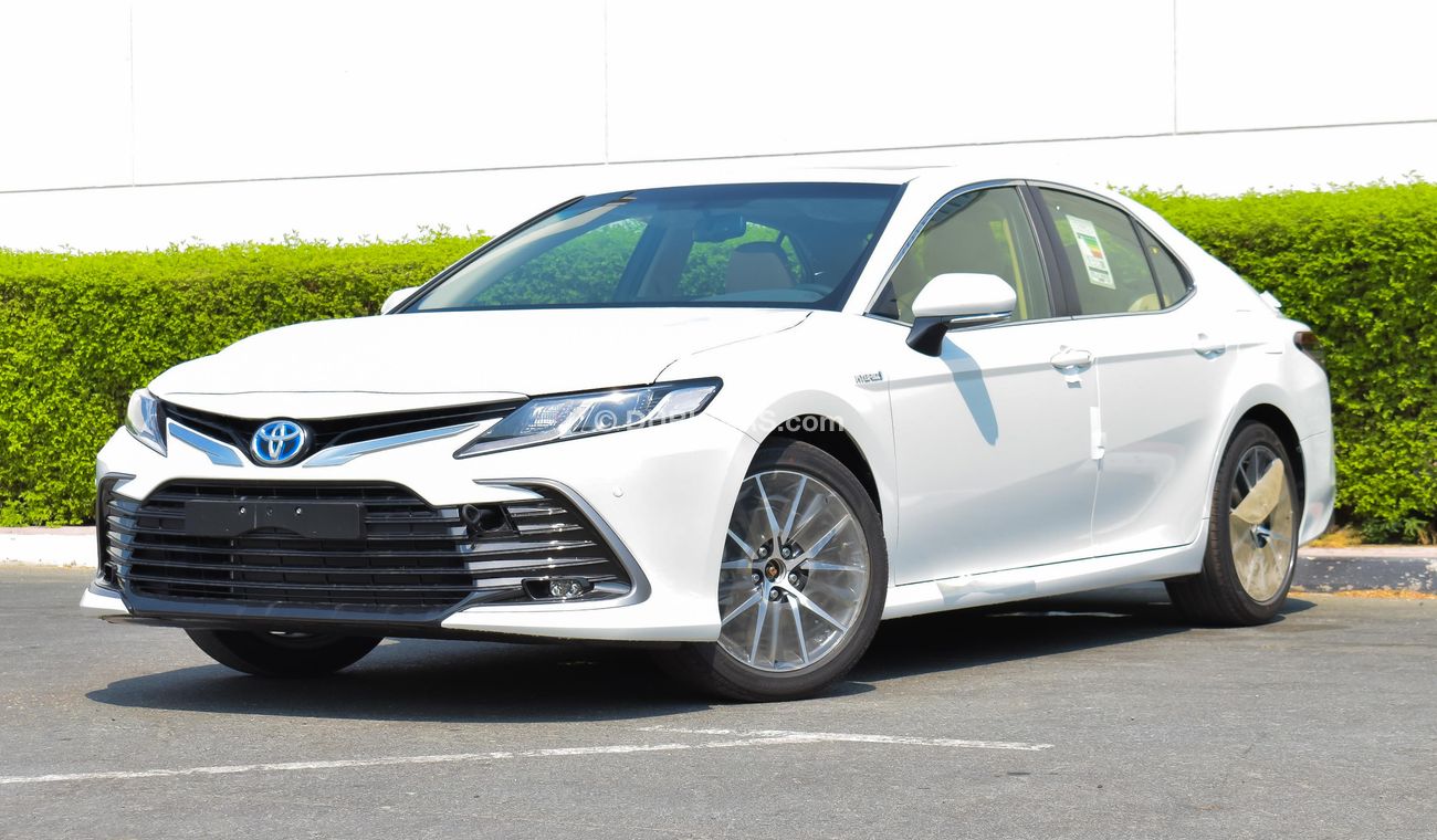 Toyota Camry Hybrid GLE 2.5L | For Export Only