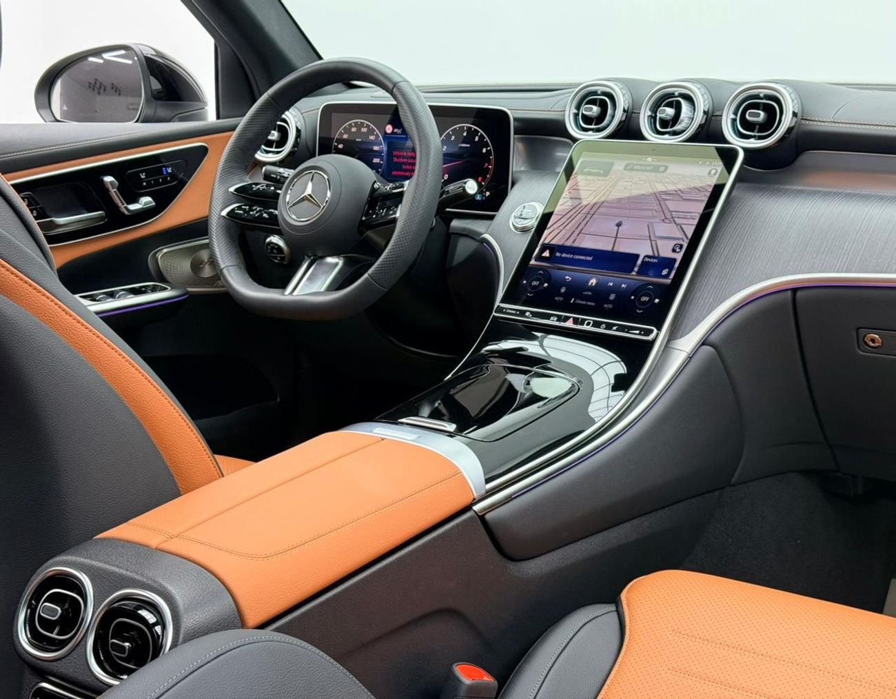 Mercedes-Benz GLC 200 2025 Mercedes Benz GLC200 Premium Plus, 5 Years MB Warranty, Very Low Km, Fully Loaded, GCC