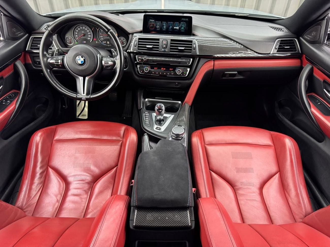BMW M4 STD GCC | AGMC Full service history | Well maintained