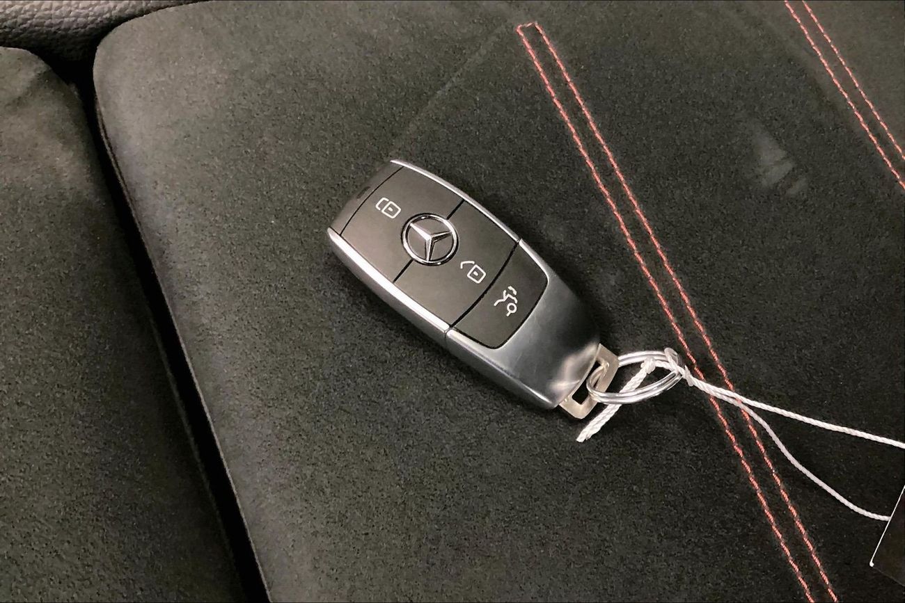 Mercedes-Benz A 200 Premium | Guaranteed Warranty | 0 Down Payment