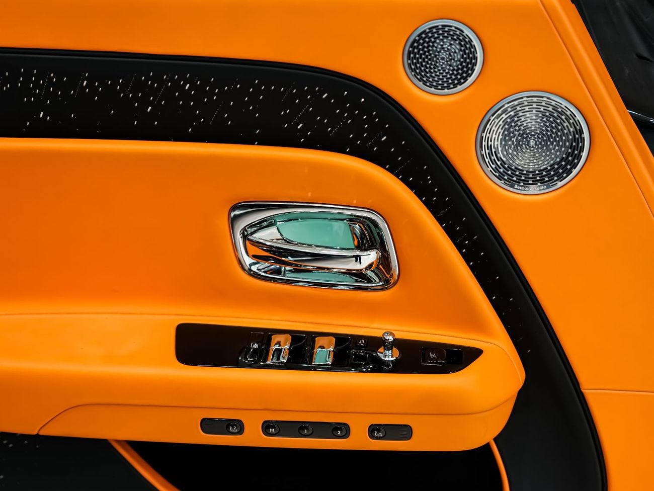Rolls Royce Spectre STANDARD Bespoke Audio, Starlight, Illuminated Fascia, Dealer Warr + Serv!!