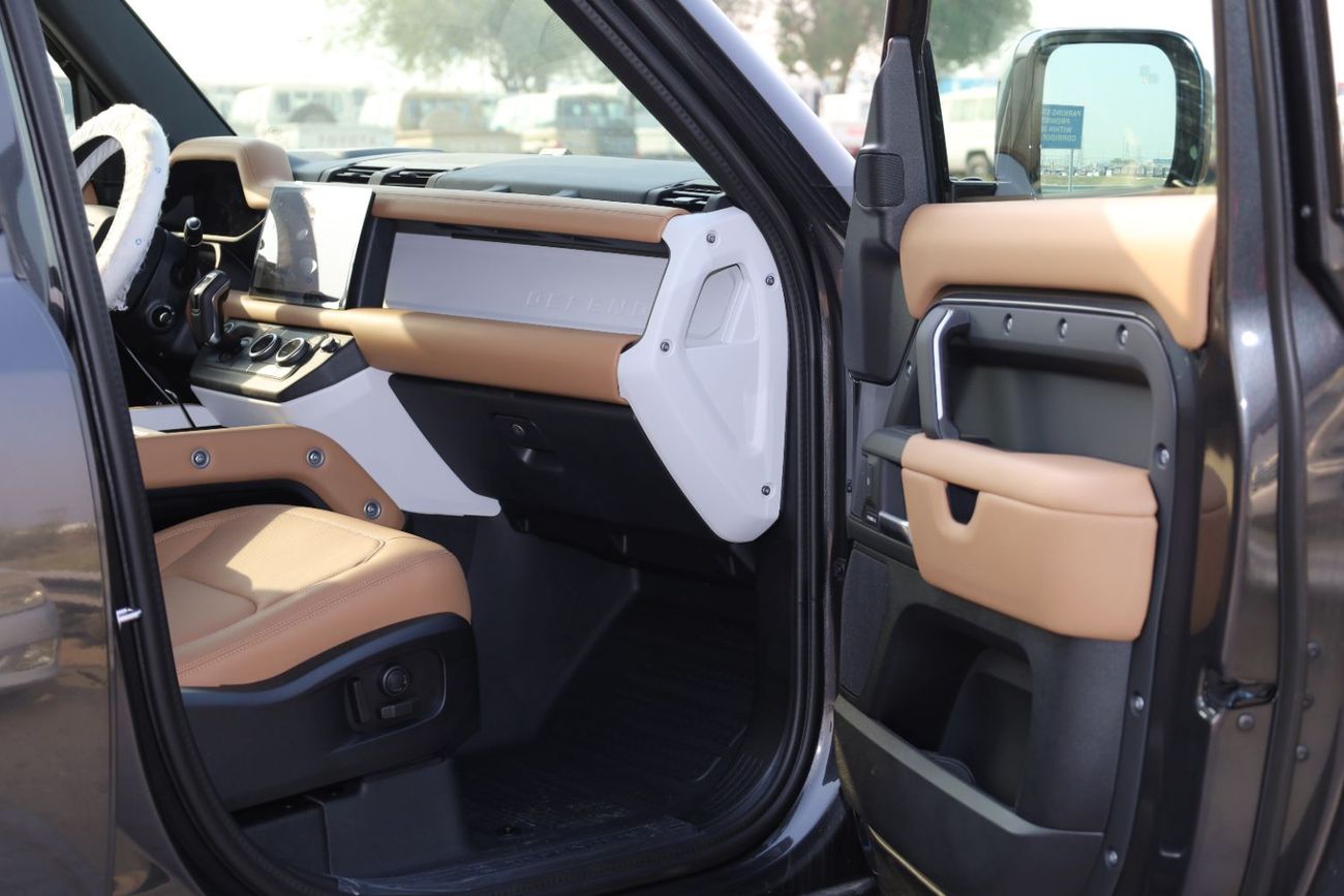 Land Rover Defender LANDROVER DEFENDER X-DYNAMIC 3.0 L 5DR