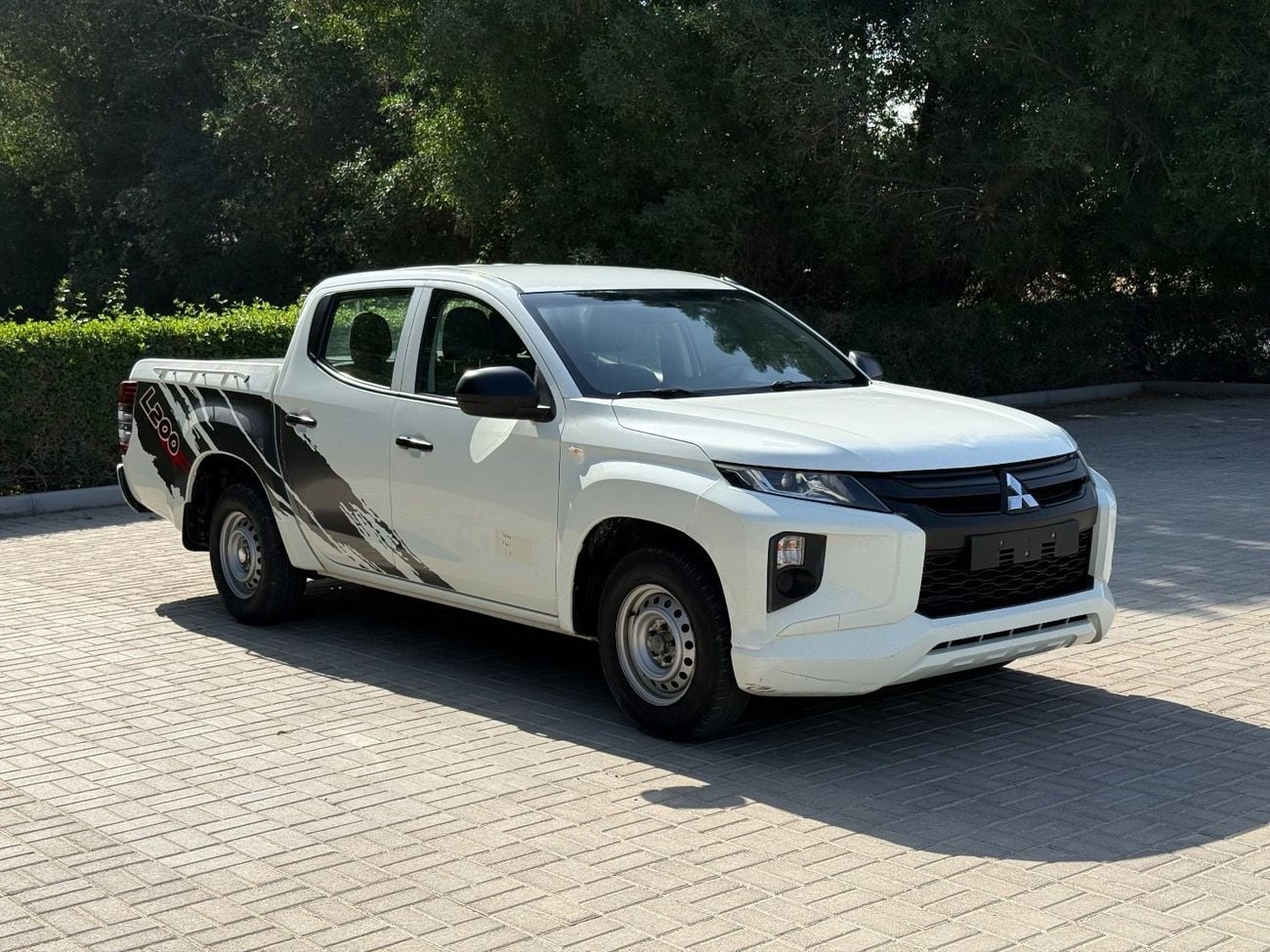 Mitsubishi L200 GL 2.4L (132 HP)