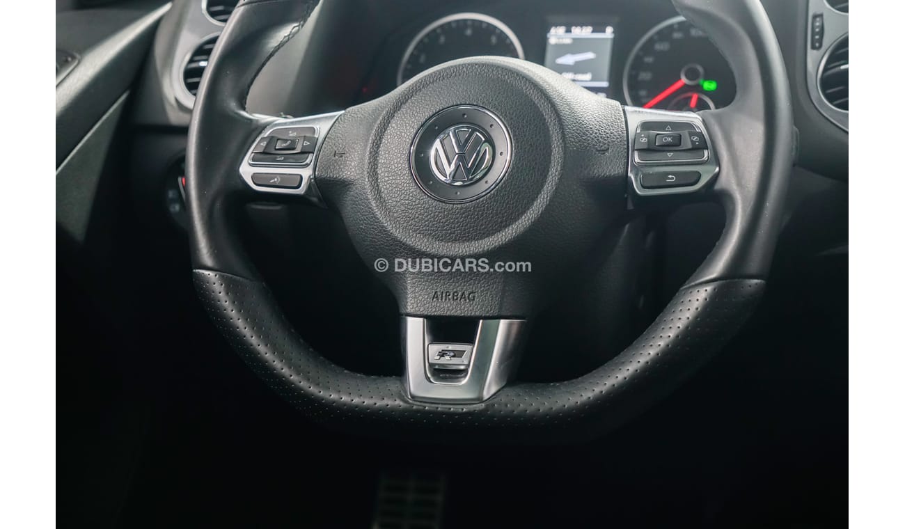 Volkswagen Tiguan 2014 Volkswagen Tiguan R-Line / Full-Service History