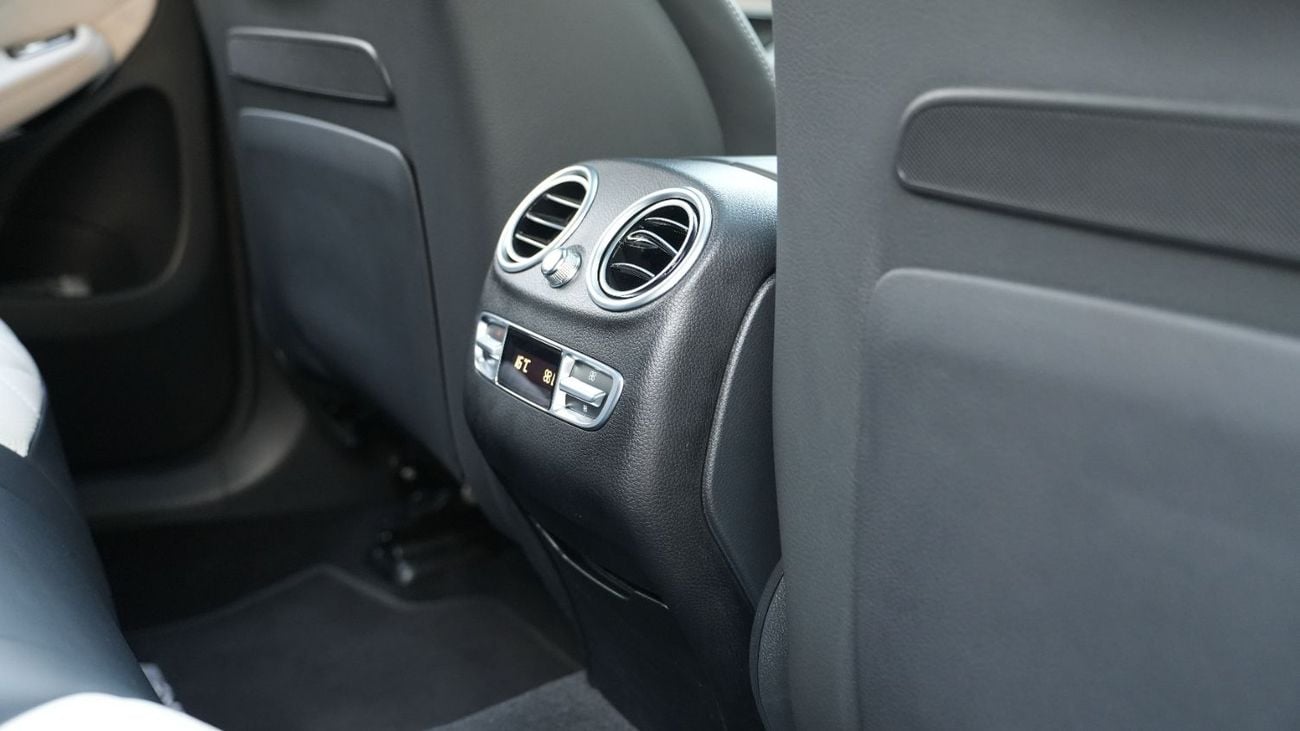 Mercedes-Benz EQC 400 GCC WARRANTY AND SERVICE PACKAGE