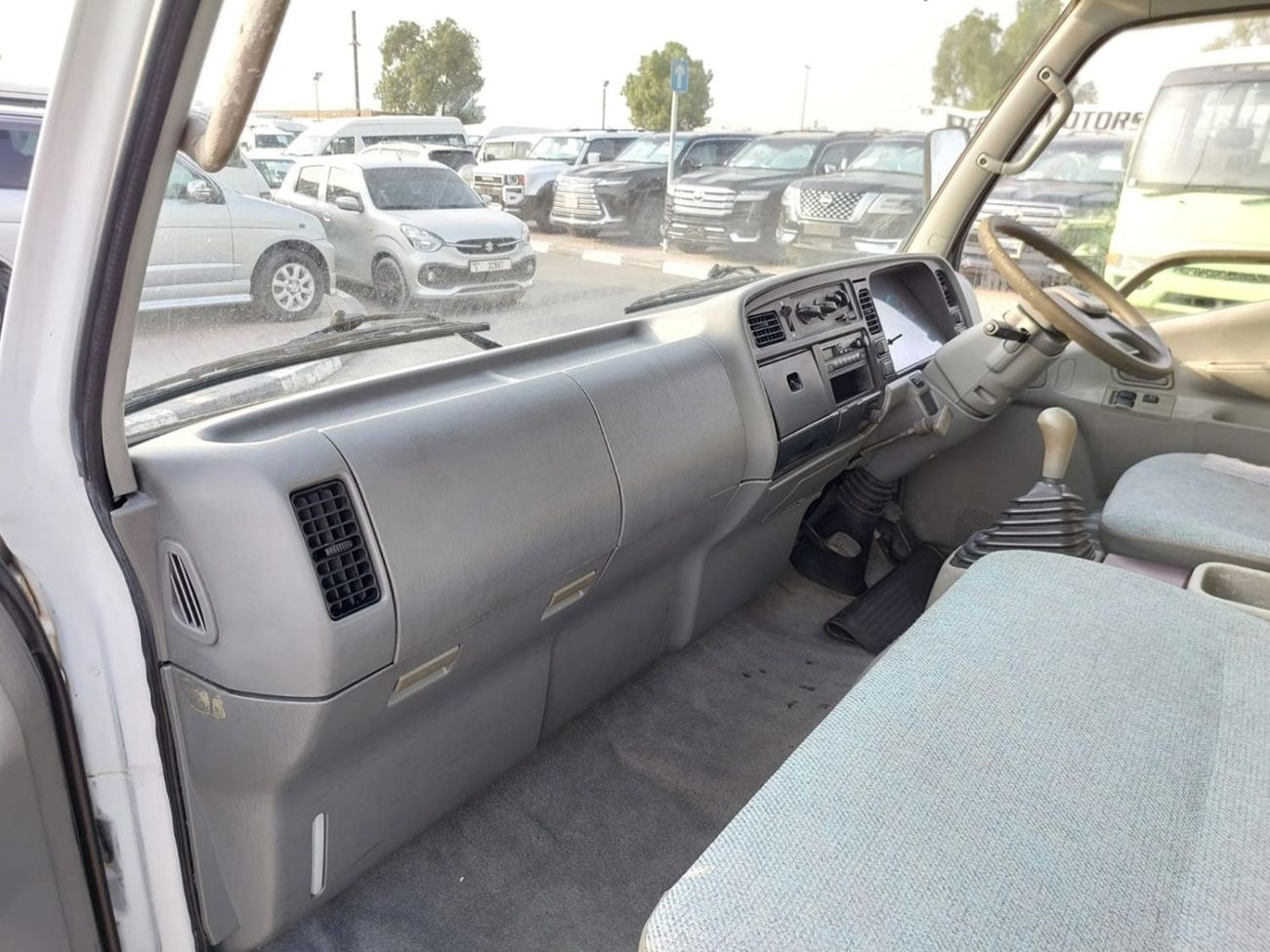 Mitsubishi Fuso Canter MITSUBISHI CANTER TRUCK RHD 1995 MODEL 4.5 L DIESEL MANUAL(PM20263)