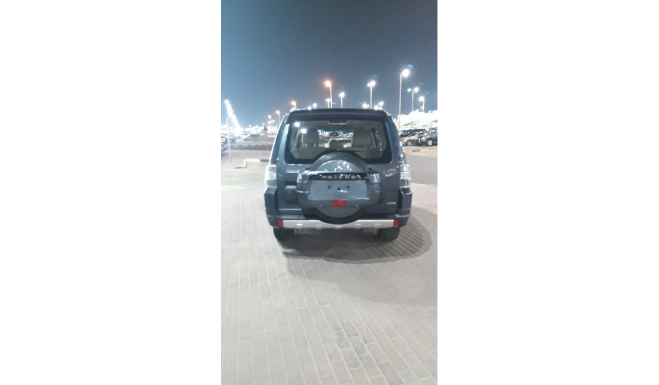 Mitsubishi Pajero 2008