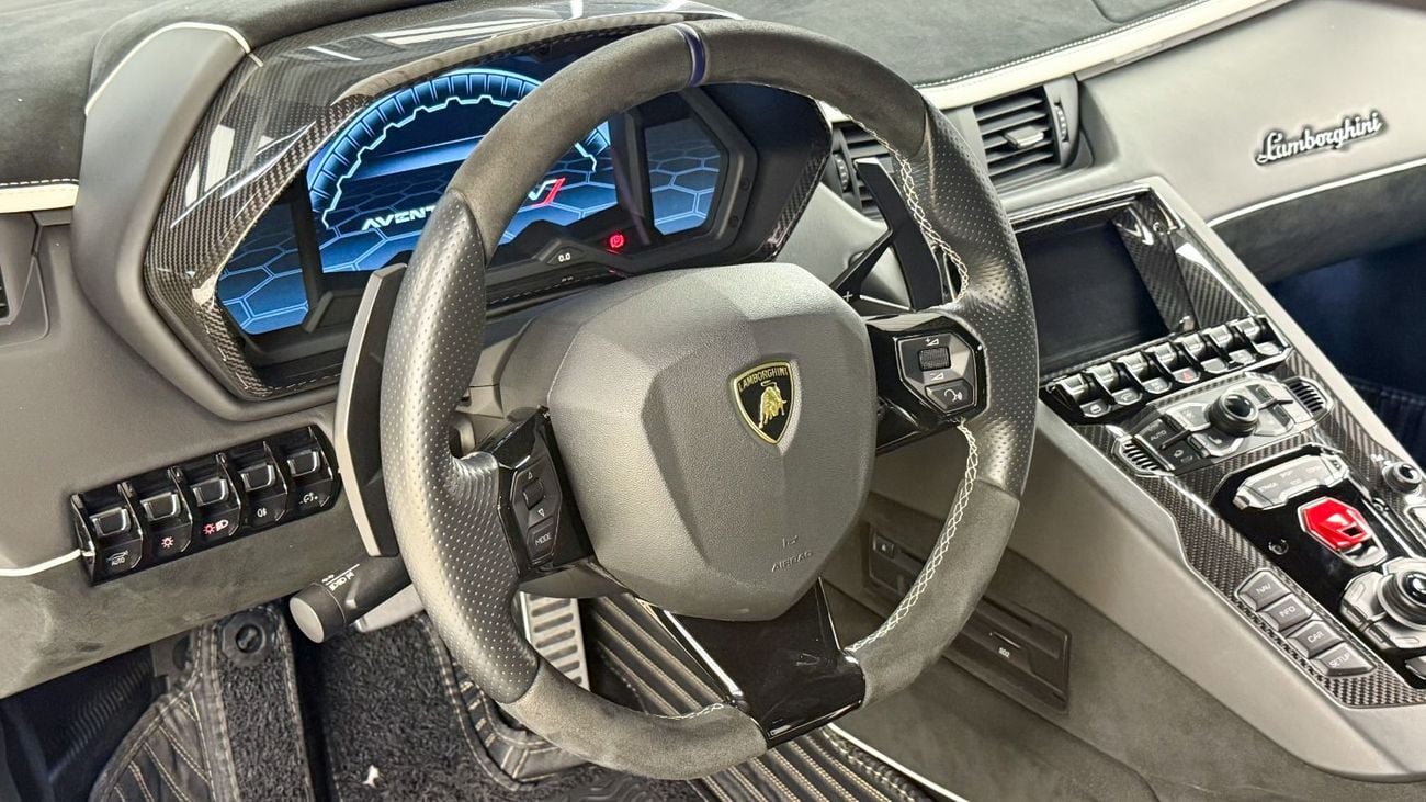 Lamborghini Aventador SVJ 6.5L V12 - Lamborghini Aventador - 1 of 900 worldwide - Naturally Aspirated V12