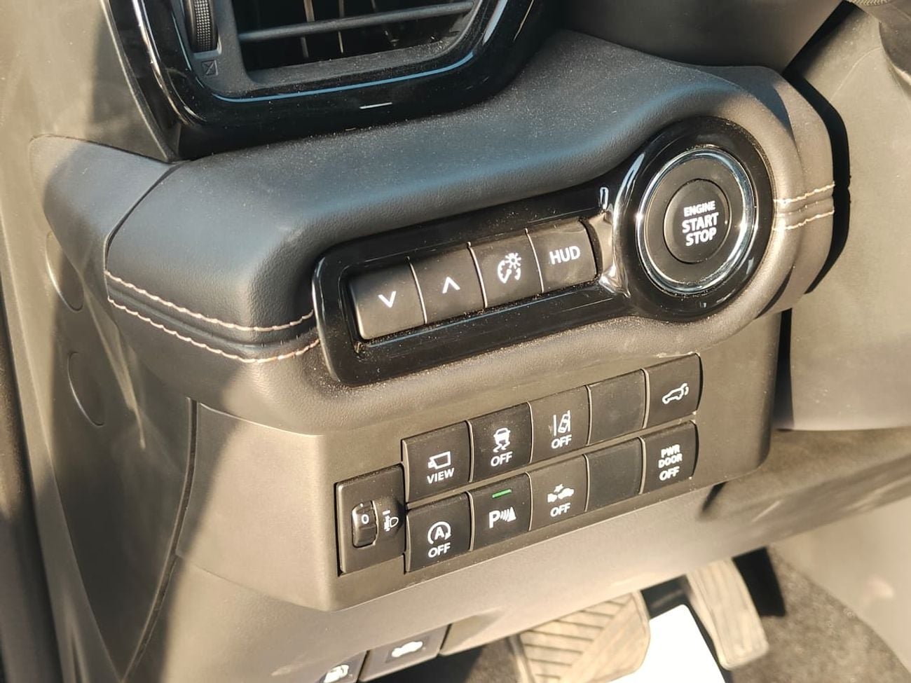 Suzuki Across SUZUKI ACROSS HYBRID 4WD 2026