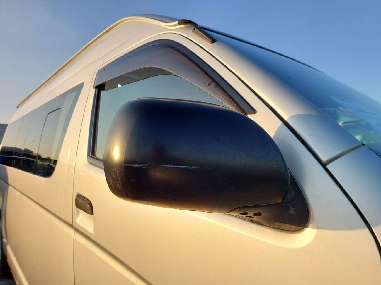 Toyota Hiace TOYOTA HIACE VAN RHD 2023 MODEL 2.8 L DIESEL AUTOMATIC(PM003751)