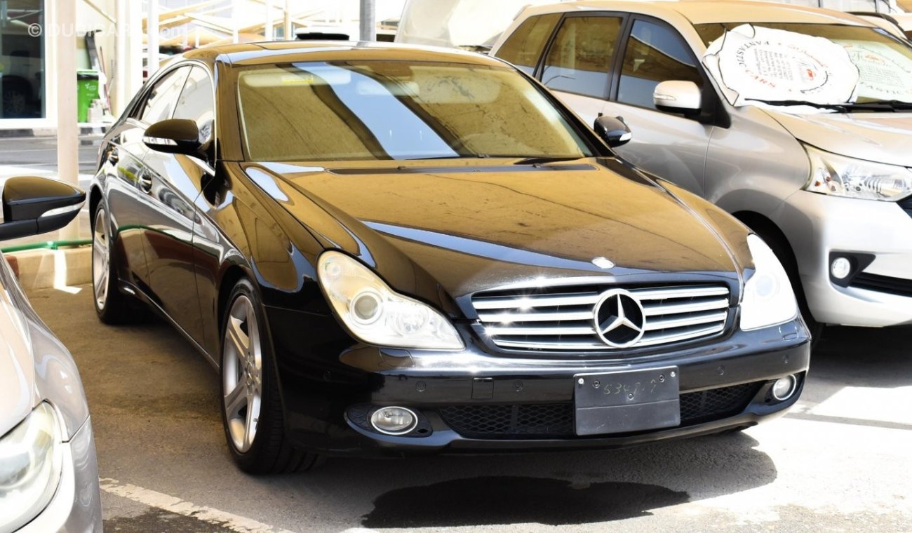 Mercedes-Benz CLS 350 With CLS 500 Badge