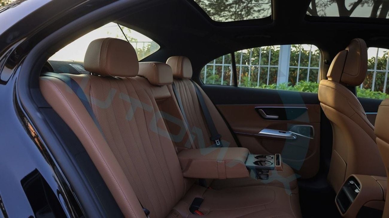 Mercedes-Benz E300 AMG 4MATIC EQ Boost 2.0T 2026 0Km With 3 Years Or 100,000 Km Warranty