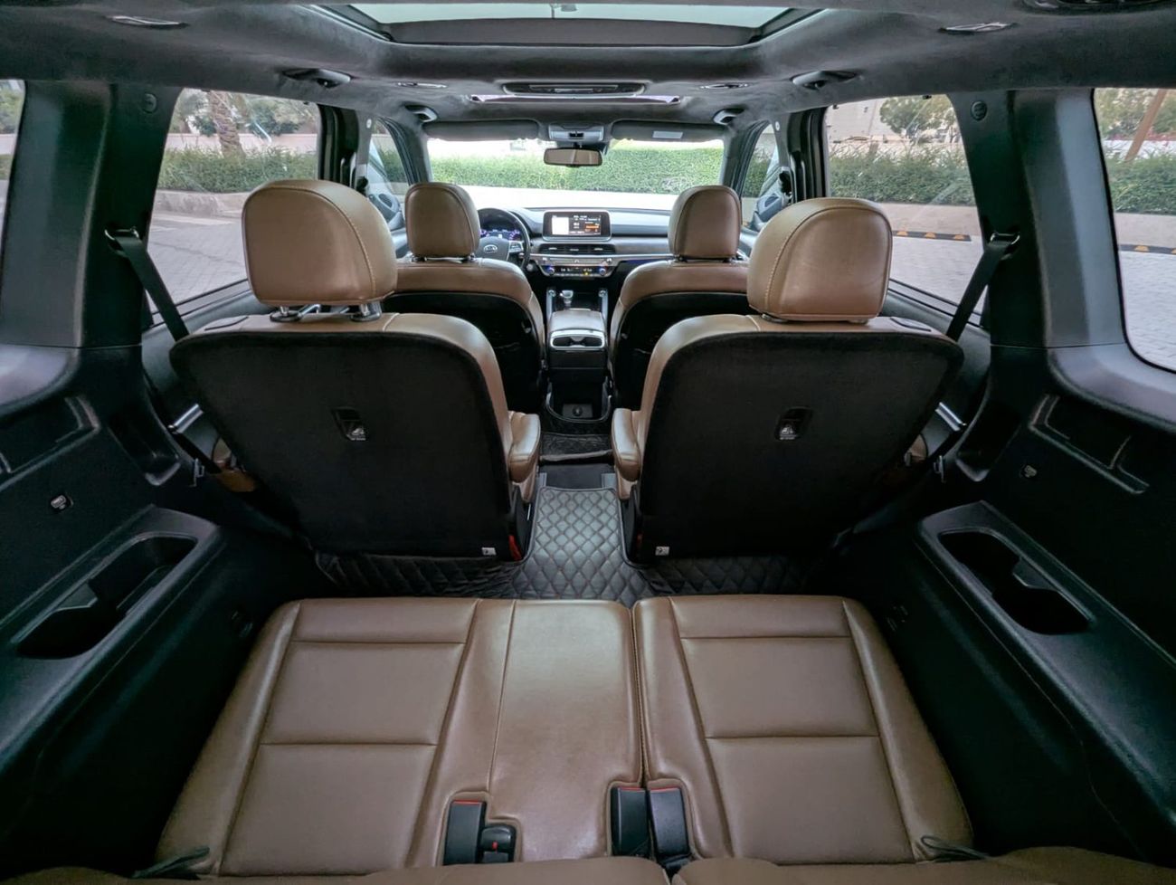 كيا تيلورايد Kia Telluride 2021 LHD grey colour