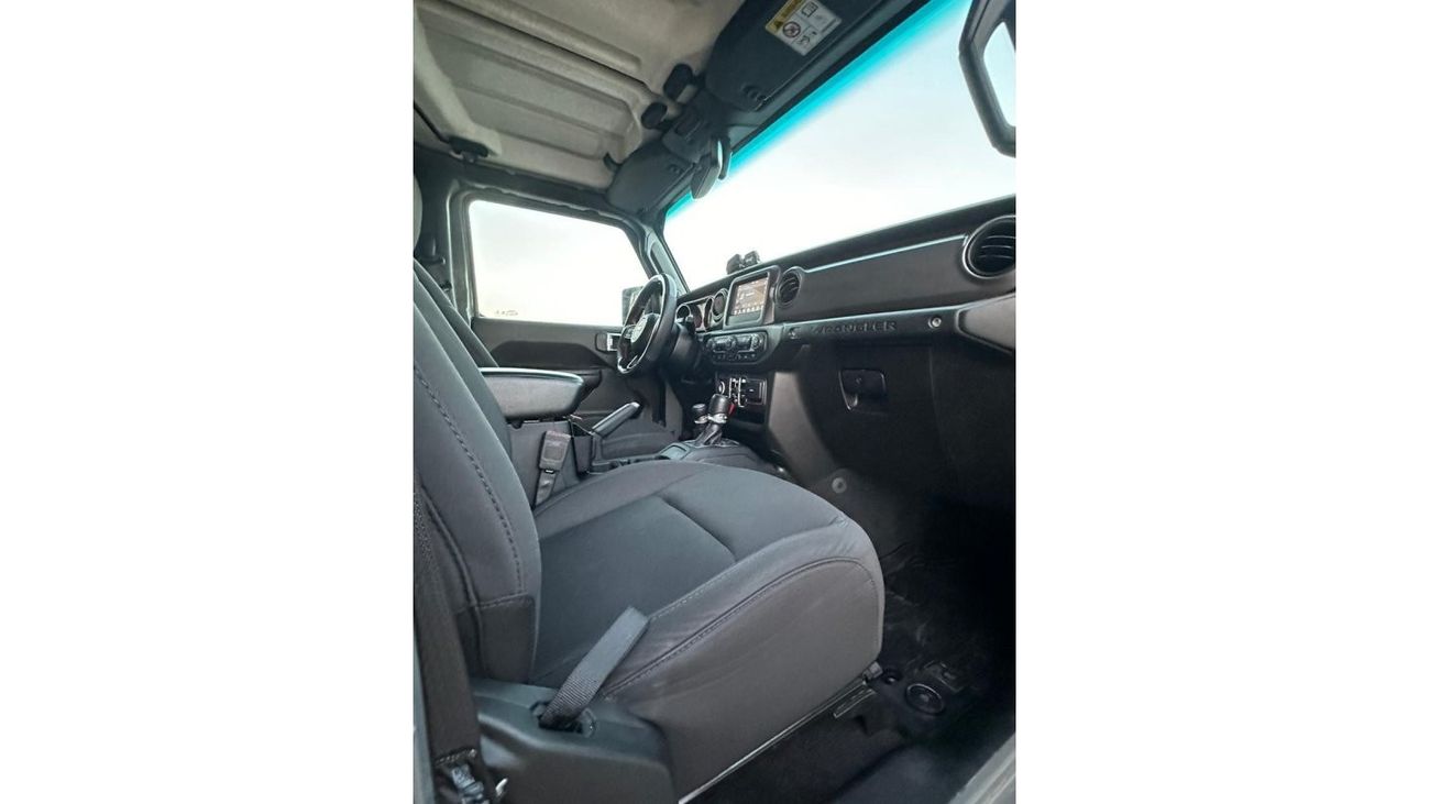 Jeep Wrangler Unlimited Sport