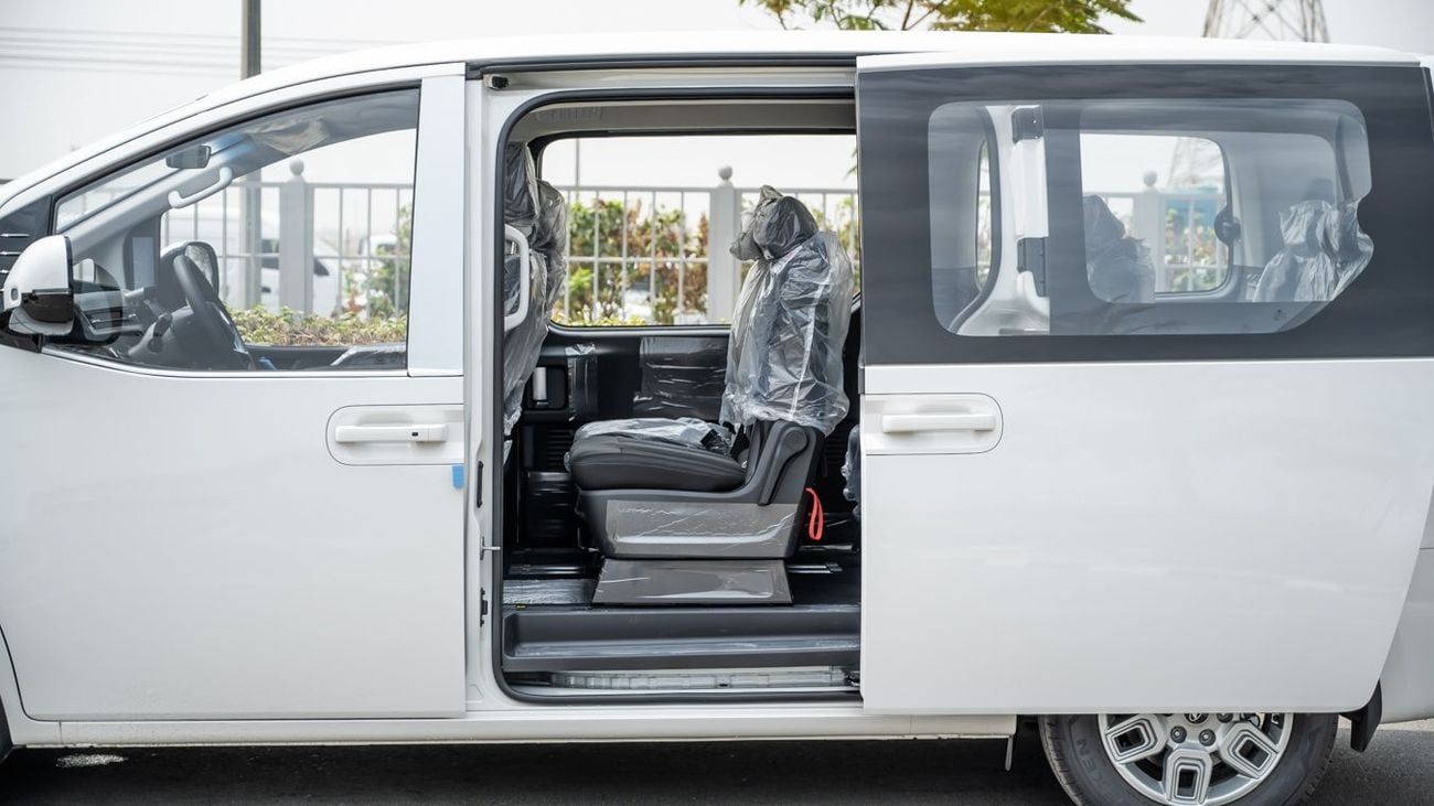 هيونداي ستاريا Hyundai Staria 3.5 AT 11 STR -2026YM