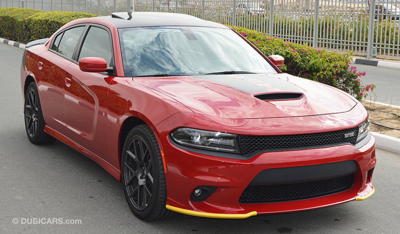 Dodge Charger Daytona R/T, 5.7L V8 HEMI, 0 km, GCC Specs with 3Yrs or 100K km Warranty