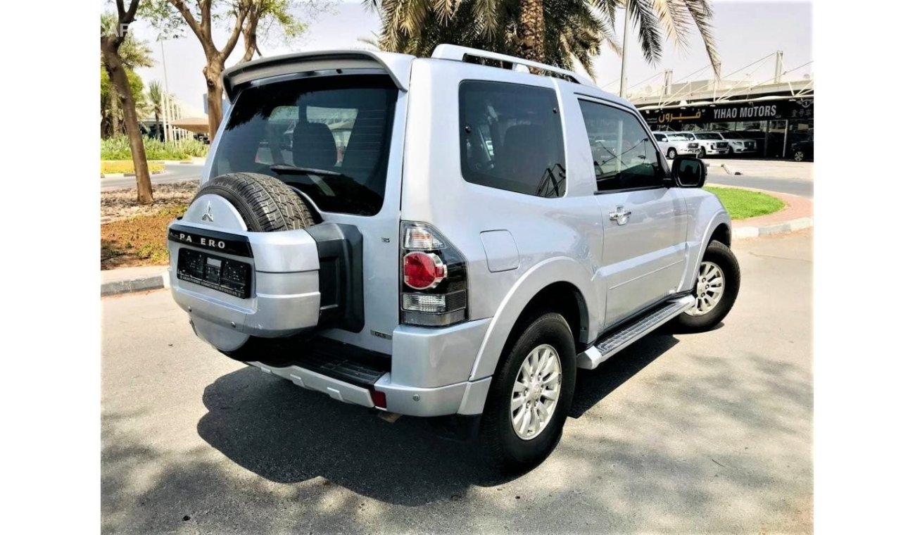 ميتسوبيشي باجيرو MITSUBISHI PAJERO 2011 MODEL GCC CAR IN BEAUTIFUL CONDITION FOR 30K AED