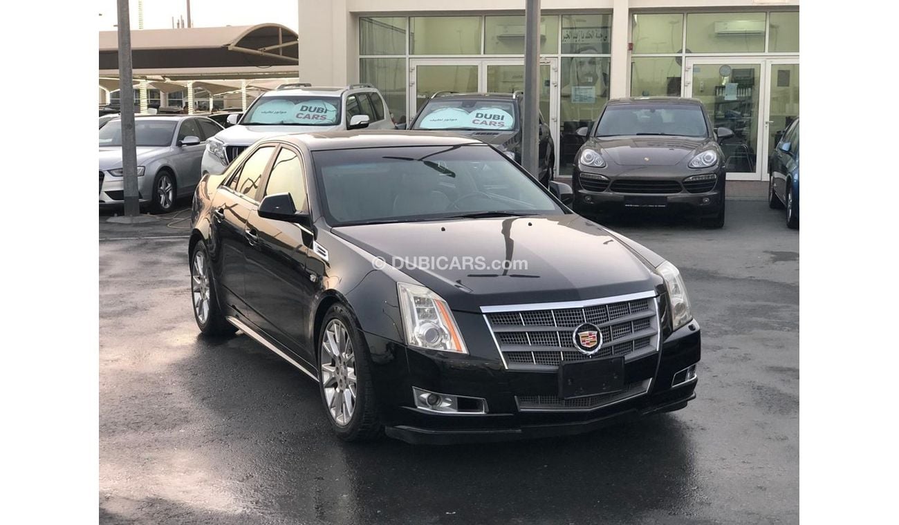 كاديلاك CTS موديل 2010 خليجي حاله ممتازه من الداخل والخارج فل مواصفات كراسي جلد وتبريد وتسخين في الكراسي ومثبت س