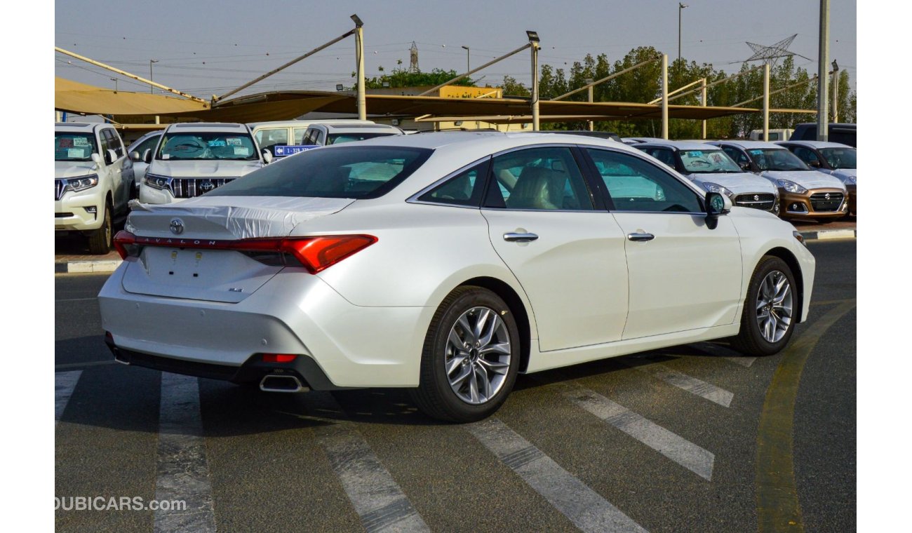 Toyota Avalon XLE TOYOTA AVALON XLE 3.5L SEDAN 6cyl PETROL 2022