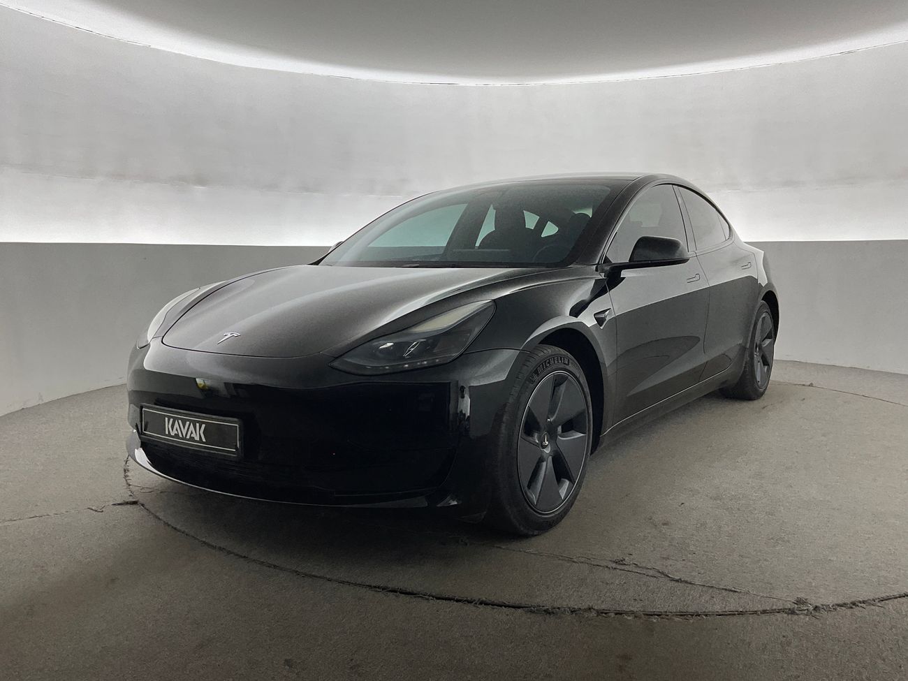 تسلا موديل 3 Standard | National Day Celebration | شامل الضمان | 0 ﺪﻔﻋﺓ ﺃﻮﻟﻯ